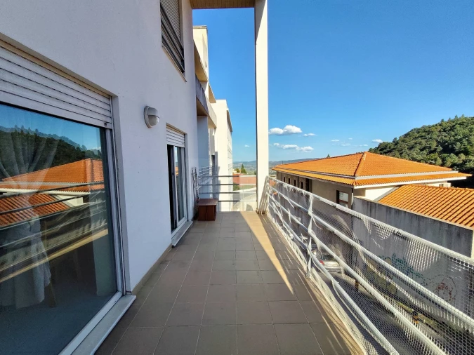 Apartamento T2 para Arrendamento em Covilhã e Canhoso Foto 17