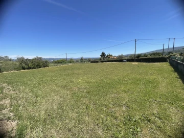 Terreno para Venda em Melo e Nabais