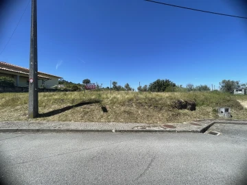 Terreno para Venda em Melo e Nabais