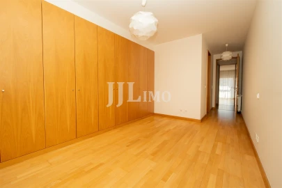 Apartamento T2 para Venda em São Domingos de Benfica