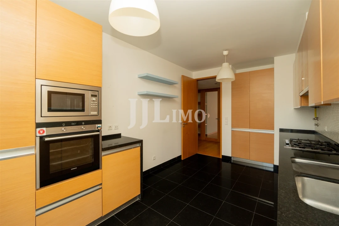 Apartamento T2 para Venda em São Domingos de Benfica Foto 21