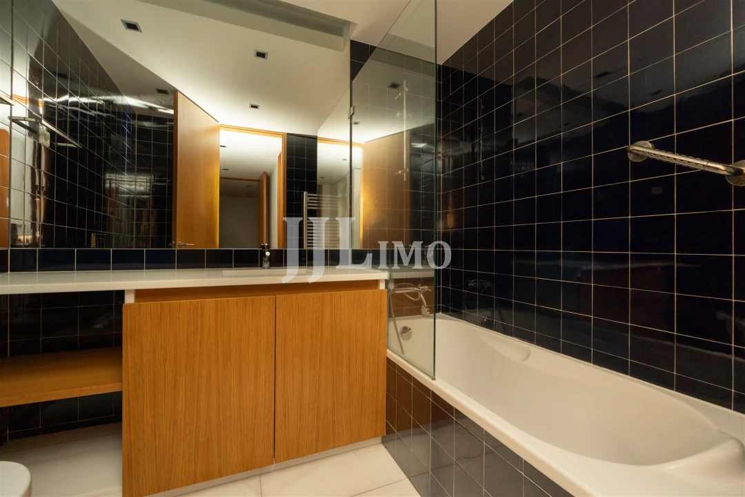 Apartamento T2 para Venda em São Domingos de Benfica Foto 9