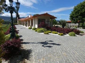 Quinta T0 para Venda em Geraz do Lima (Santa Maria, Santa Leocádia, Moreira), Deão