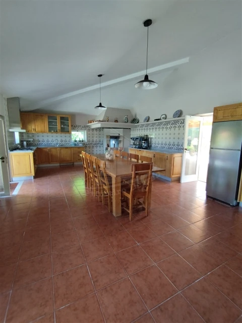 Quinta T0 para Venda em Geraz do Lima (Santa Maria, Santa Leocádia, Moreira), Deão