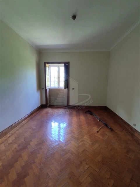 Quinta T0 para Venda em Geraz do Lima (Santa Maria, Santa Leocádia, Moreira), Deão