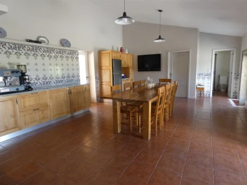 Quinta T0 para Venda em Geraz do Lima (Santa Maria, Santa Leocádia, Moreira), Deão