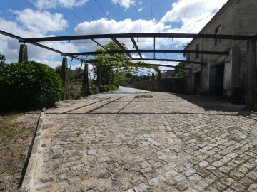 Quinta T0 para Venda em Geraz do Lima (Santa Maria, Santa Leocádia, Moreira), Deão