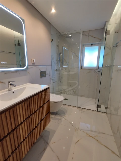 Quinta T0 para Venda em Geraz do Lima (Santa Maria, Santa Leocádia, Moreira), Deão