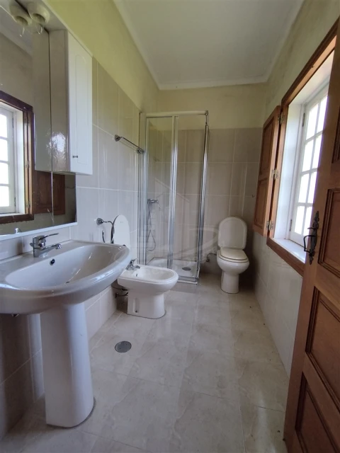 Quinta T0 para Venda em Geraz do Lima (Santa Maria, Santa Leocádia, Moreira), Deão