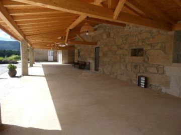 Quinta T0 para Venda em Geraz do Lima (Santa Maria, Santa Leocádia, Moreira), Deão