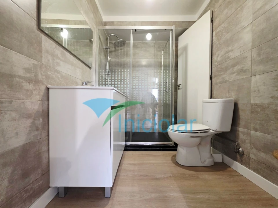 Apartamento T2 para Venda em Rio Tinto Foto 10