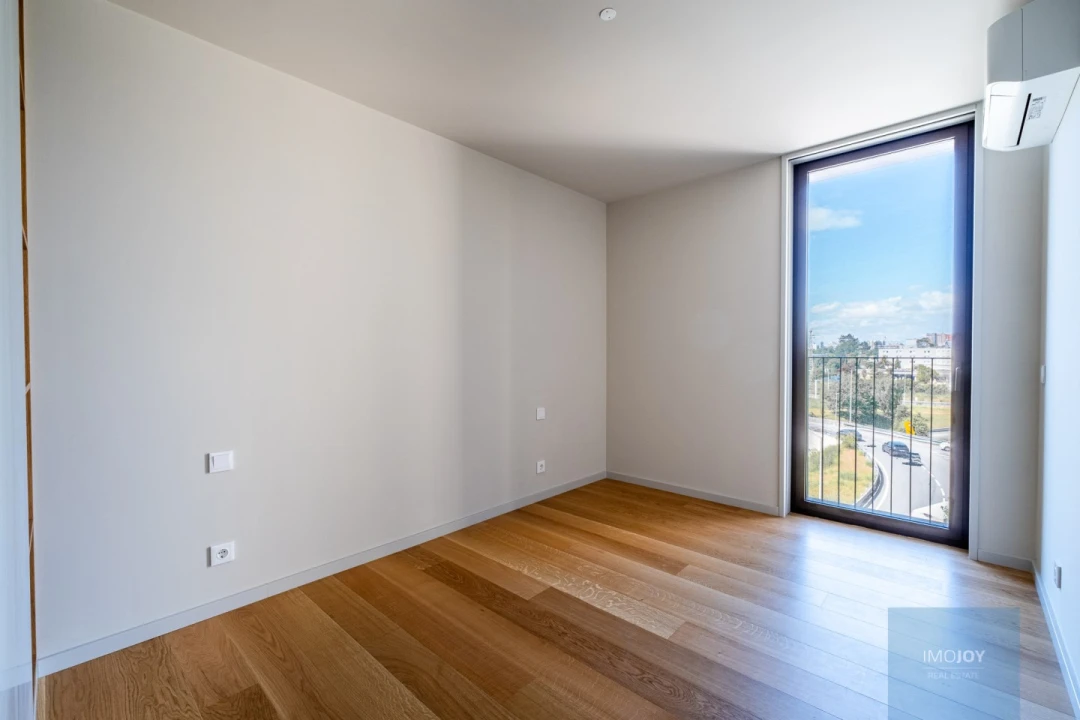 Apartamento T4 para Venda em Santa Marinha e São Pedro da Afurada Foto 17