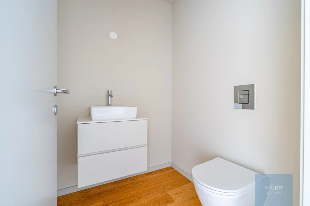 Apartamento T4 para Venda em Santa Marinha e São Pedro da Afurada Foto 22