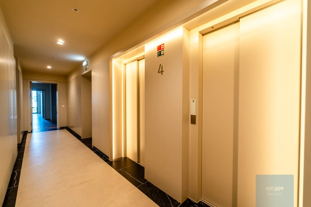 Apartamento T4 para Venda em Santa Marinha e São Pedro da Afurada Foto 27