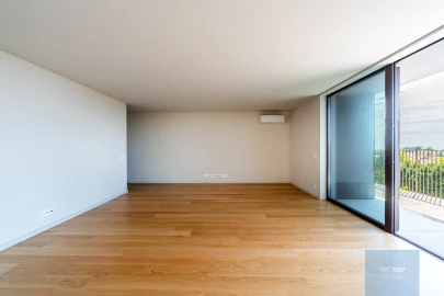 Apartamento T4 para Venda em Santa Marinha e São Pedro da Afurada