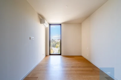 Apartamento T4 para Venda em Santa Marinha e São Pedro da Afurada