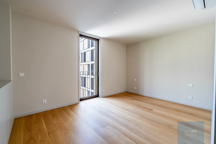 Apartamento T4 para Venda em Santa Marinha e São Pedro da Afurada Foto 14