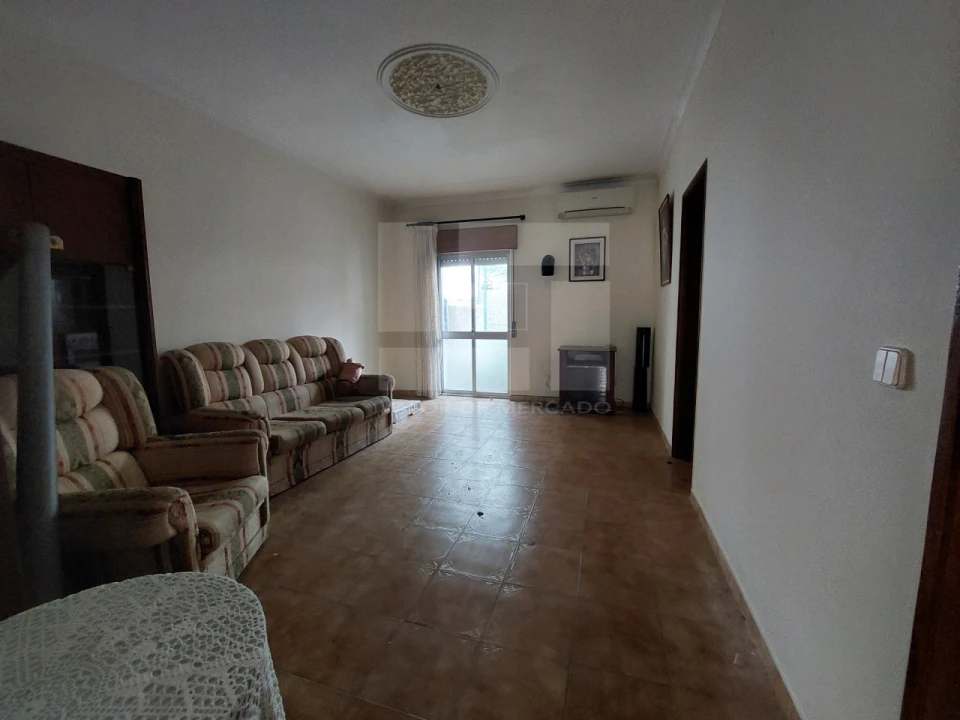 Prédio para Venda em Campolide Foto 14