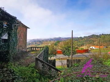 Terreno para Venda em Mentrestido