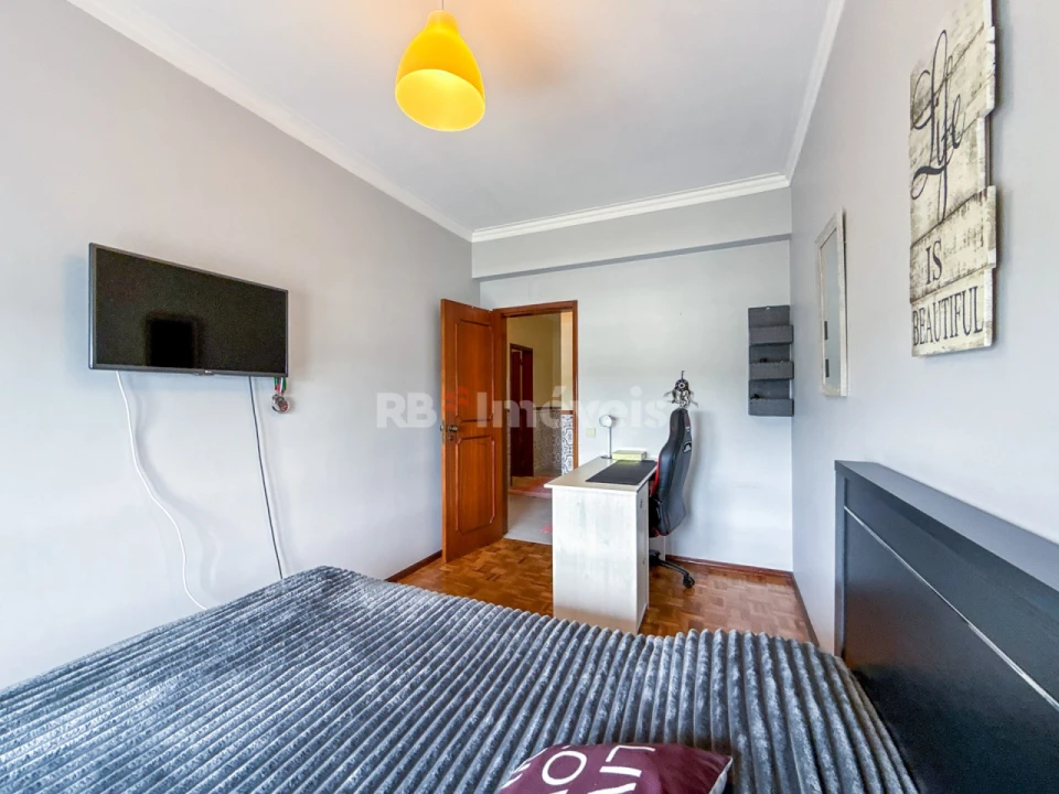 Apartamento T3 para Venda em São João Baptista e Santa Maria dos Olivais Foto 18