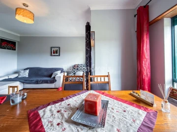 Apartamento T3 para Venda em São João Baptista e Santa Maria dos Olivais