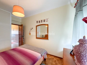 Apartamento T3 para Venda em São João Baptista e Santa Maria dos Olivais