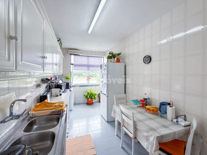 Apartamento T3 para Venda em São João Baptista e Santa Maria dos Olivais Foto 5