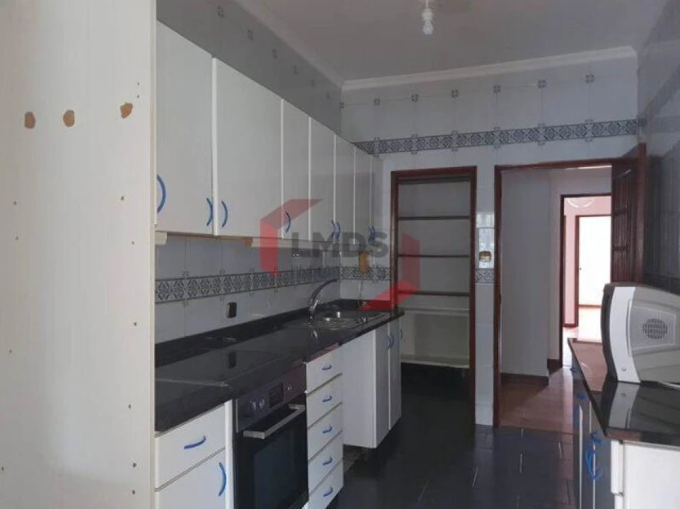 Apartamento T2 para Venda em Cedofeita, Santo Ildefonso, Sé, Miragaia, São Nicolau e Vitória Foto 2