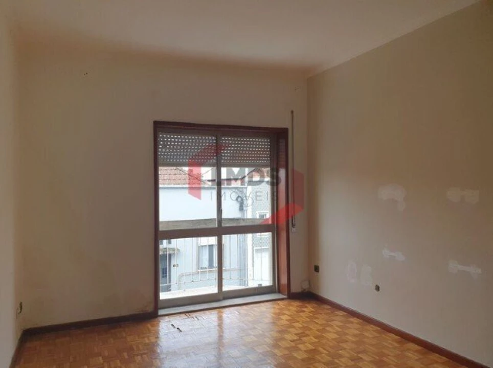 Apartamento T2 para Venda em Cedofeita, Santo Ildefonso, Sé, Miragaia, São Nicolau e Vitória Foto 8