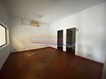 Armazém para Arrendamento em Samora Correia