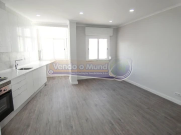Apartamento T3 para Venda em Odivelas