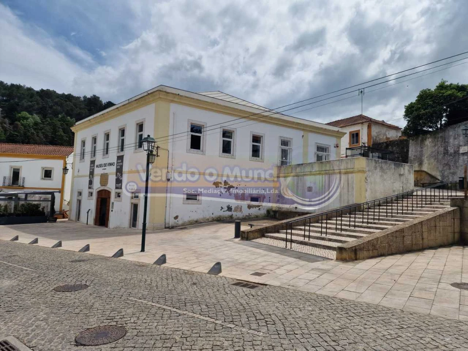Moradia T2 para Venda em Alenquer (Santo Estêvão e Triana) Foto 8