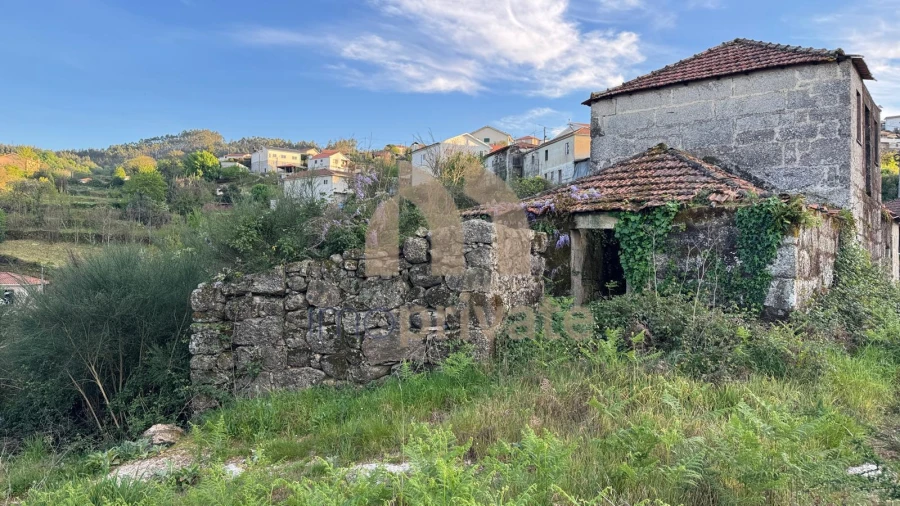 Quinta T3 para Venda em Vilarinho Foto 3