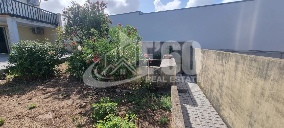 Quinta T4 para Venda em Cortegaça Foto 12