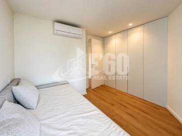 Apartamento T2 para Venda em Arcozelo