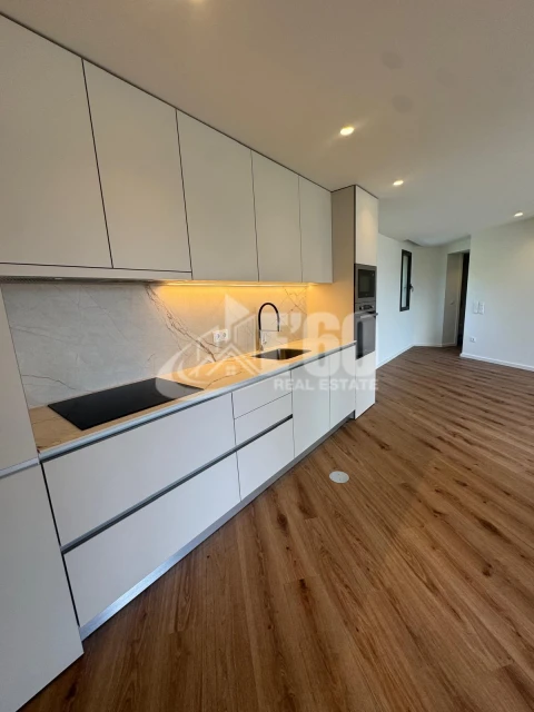 Apartamento T2 para Venda em Arcozelo