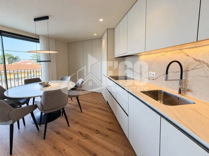 Apartamento T2 para Venda em Arcozelo Foto 13
