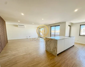Apartamento T4 para Venda em Almancil