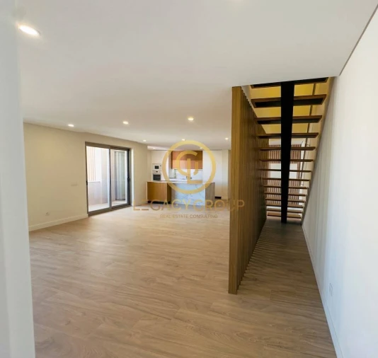 Apartamento T4 para Venda em Almancil Foto 9