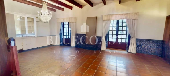 Moradia T9 para Venda em Azeitão (São Lourenço e São Simão)
