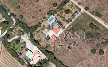 Moradia T9 para Venda em Azeitão (São Lourenço e São Simão)