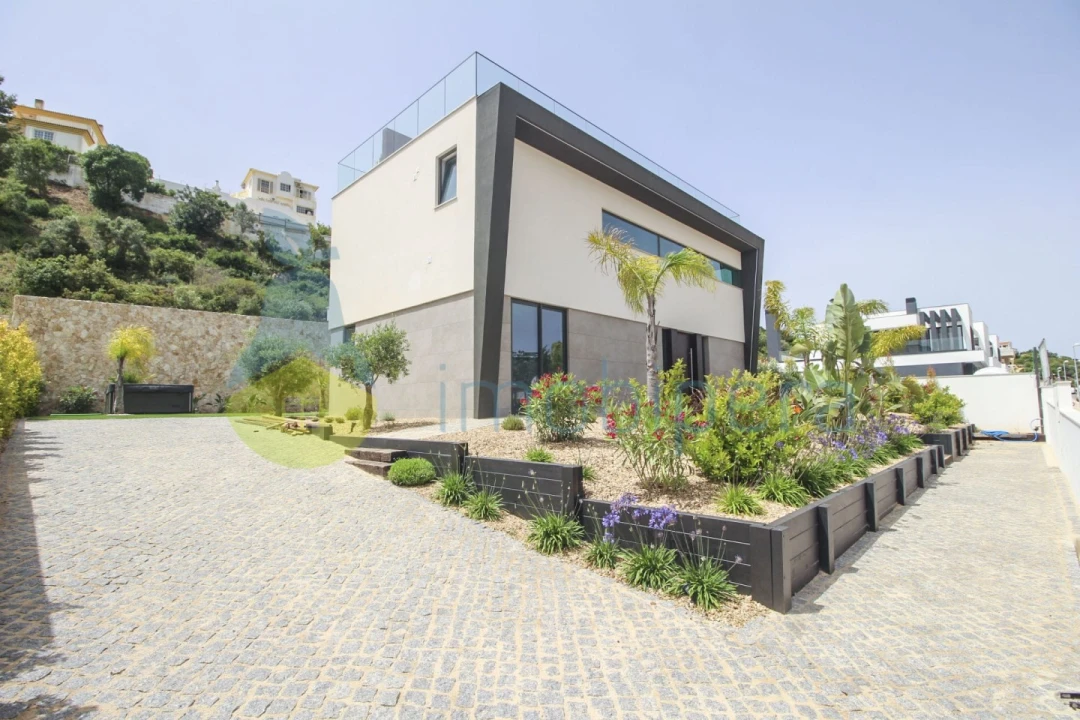 Moradia T4 para Venda em Albufeira e Olhos de Água Foto 7