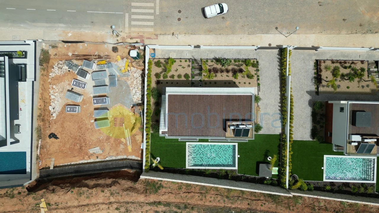 Moradia T4 para Venda em Albufeira e Olhos de Água Foto 43