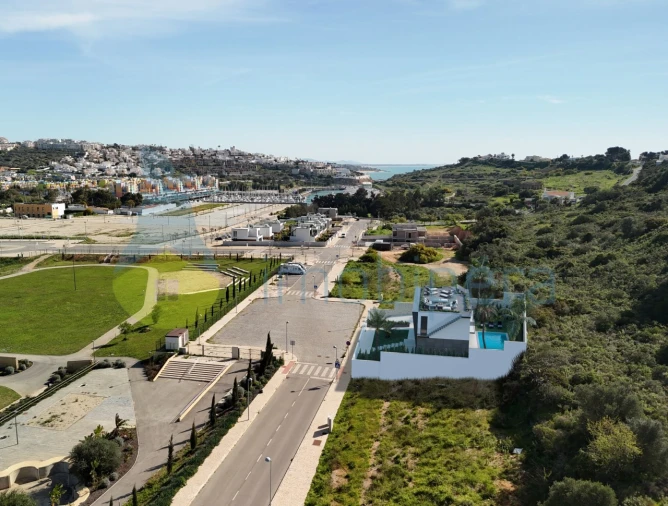 Moradia T4 para Venda em Albufeira e Olhos de Água Foto 8
