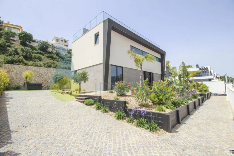 Moradia T4 para Venda em Albufeira e Olhos de Água Foto 7