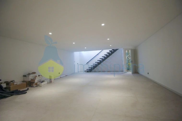 Moradia T4 para Venda em Albufeira e Olhos de Água Foto 24