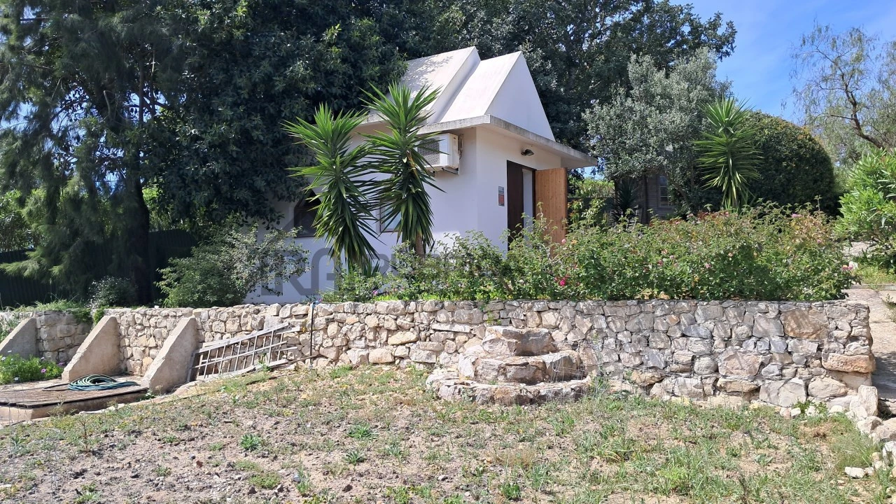 Moradia T5 para Venda em Santa Barbara de Nexe Foto 48
