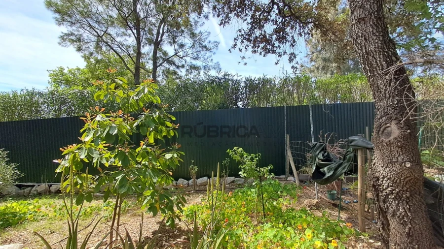 Moradia T5 para Venda em Santa Barbara de Nexe Foto 54