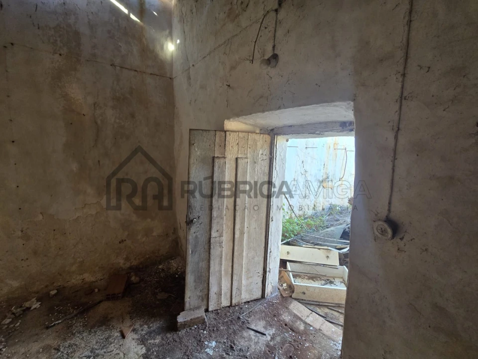 Moradia para Venda em Salir Foto 4