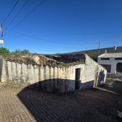 Moradia para Venda em Salir Foto 2
